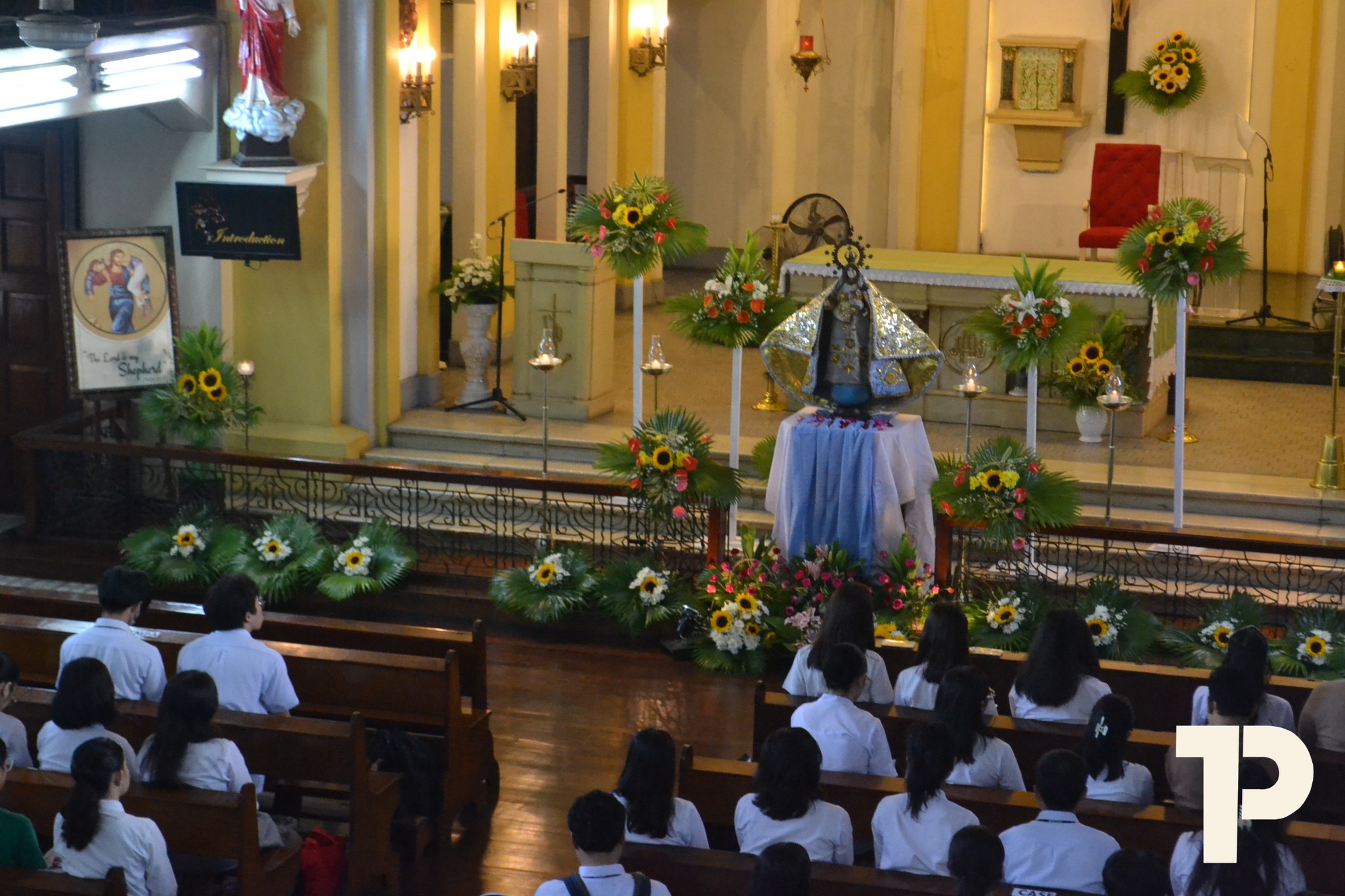 SPU Manila Community Participates in Living Rosary
